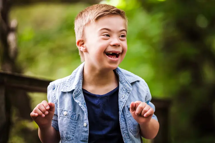 Understanding Down Syndrome: Causes, Types, Symptoms, & Treatment Options